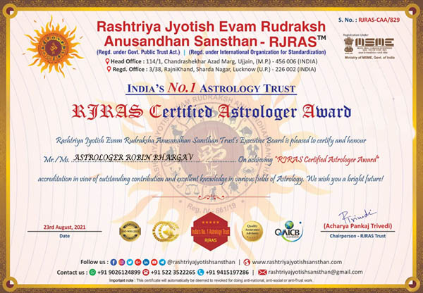 Astrologer Robin Bhargav